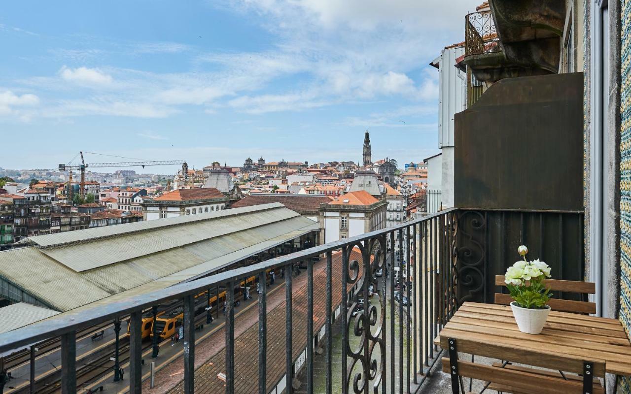 Sunday'S In Oporto Porto Exterior photo